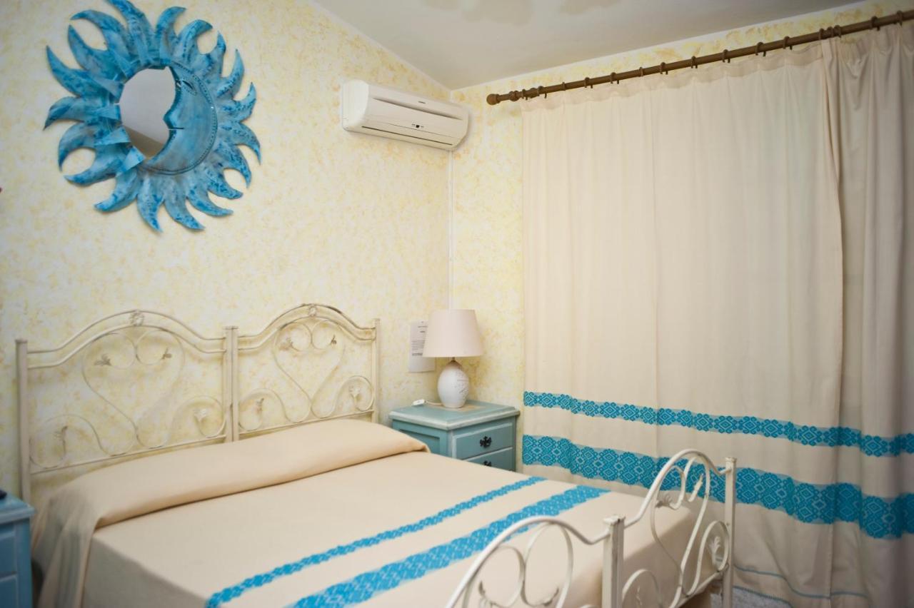Affittacamere Sa Bratza Vacanze Domus De Maria Exterior foto
